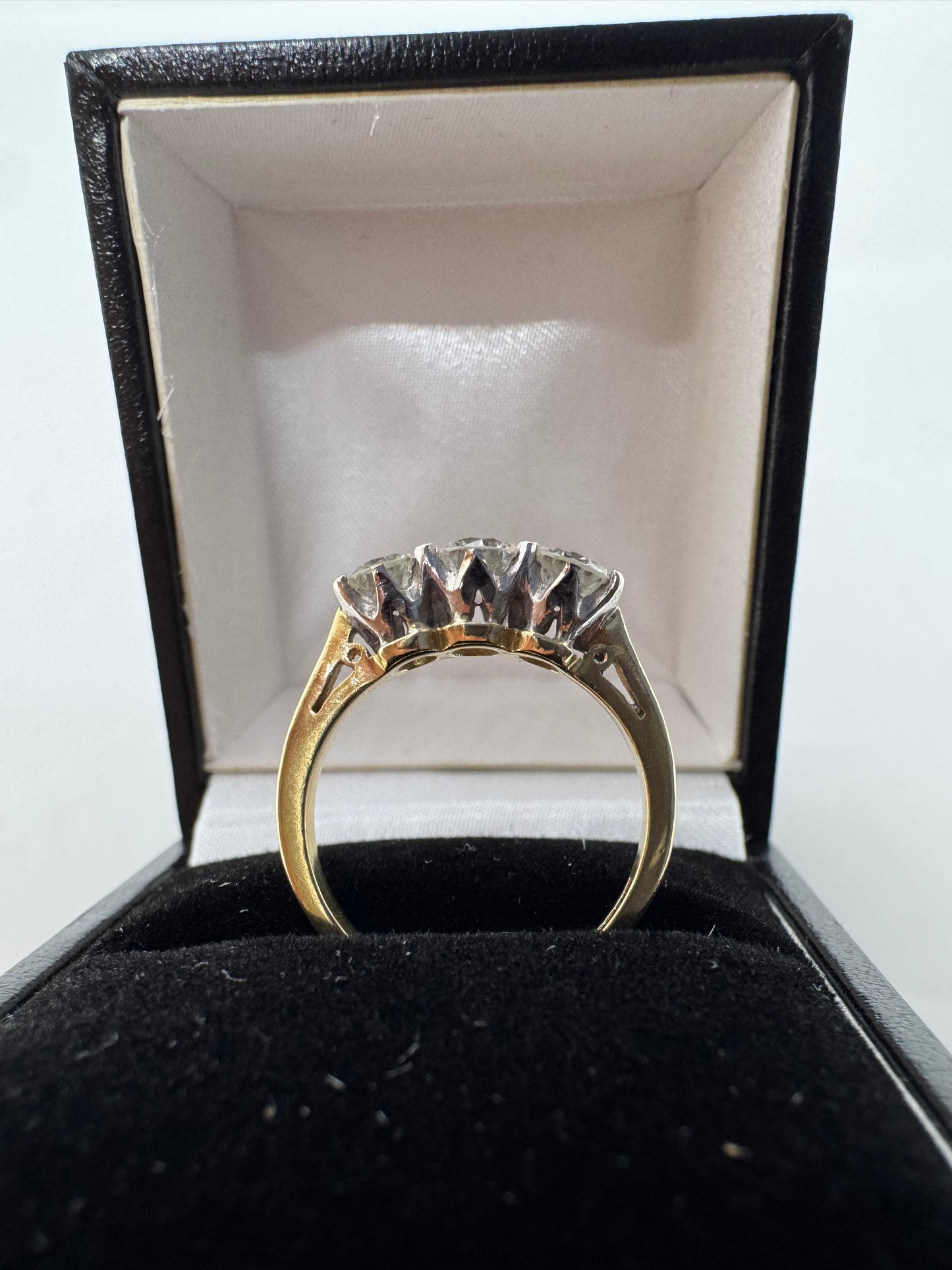 18ct Yellow Gold Diamond Trilogy Ring