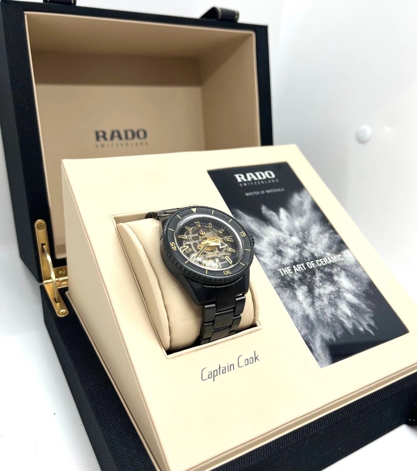 Rado Captain Cook High-Tech Ceramic "Limited Edition" R32147162