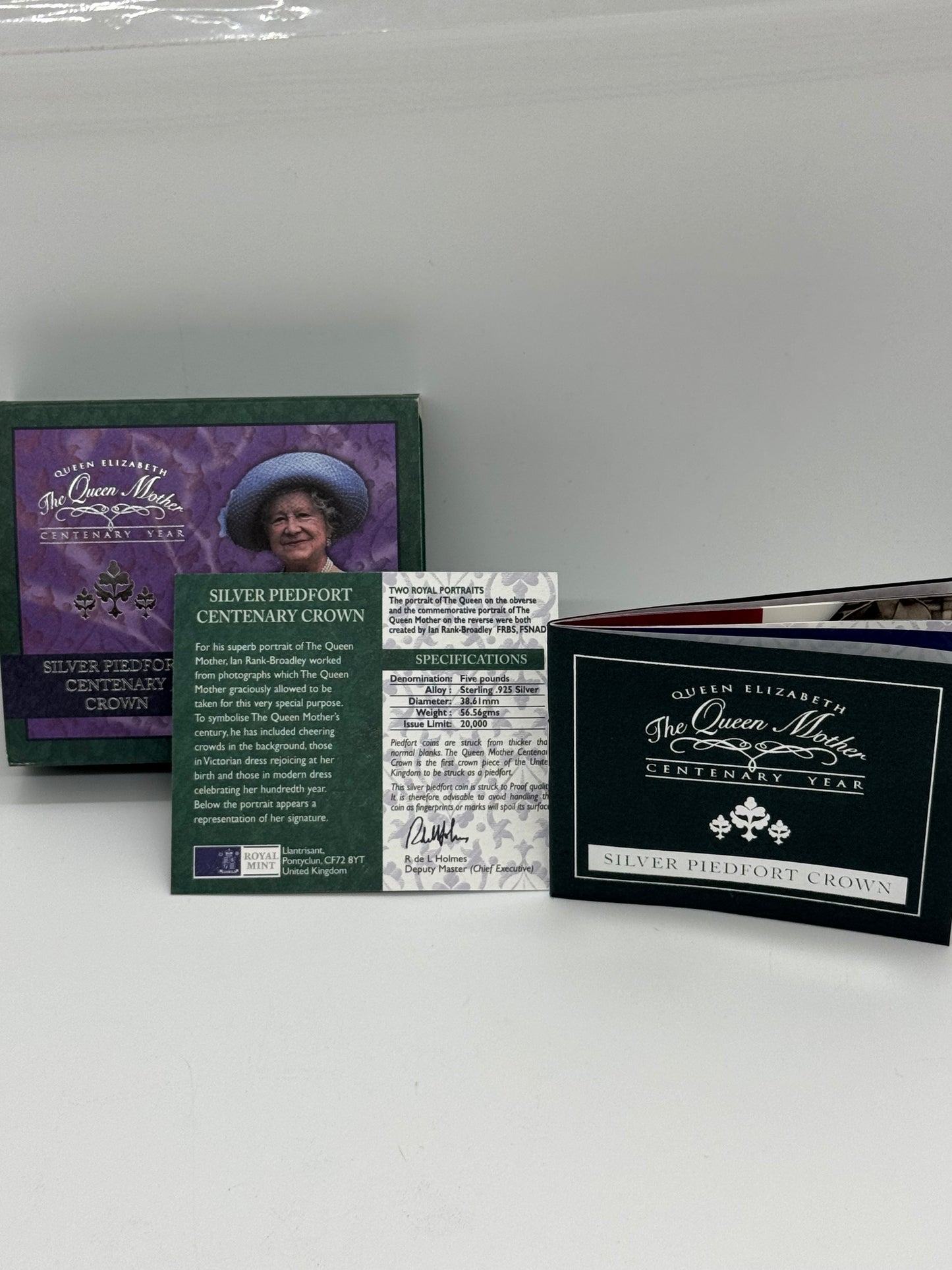 Queen Elizabeth The Queen Mother Centenary Year - Silver Piedfort Crown