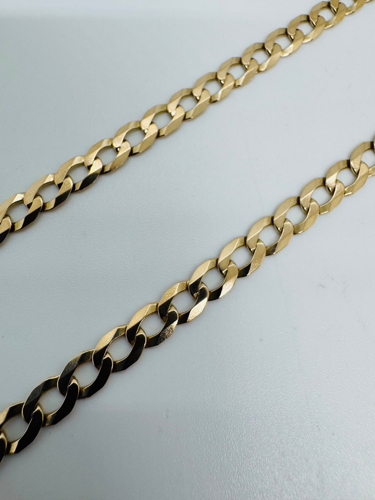 9ct Yellow Gold Curb Chain