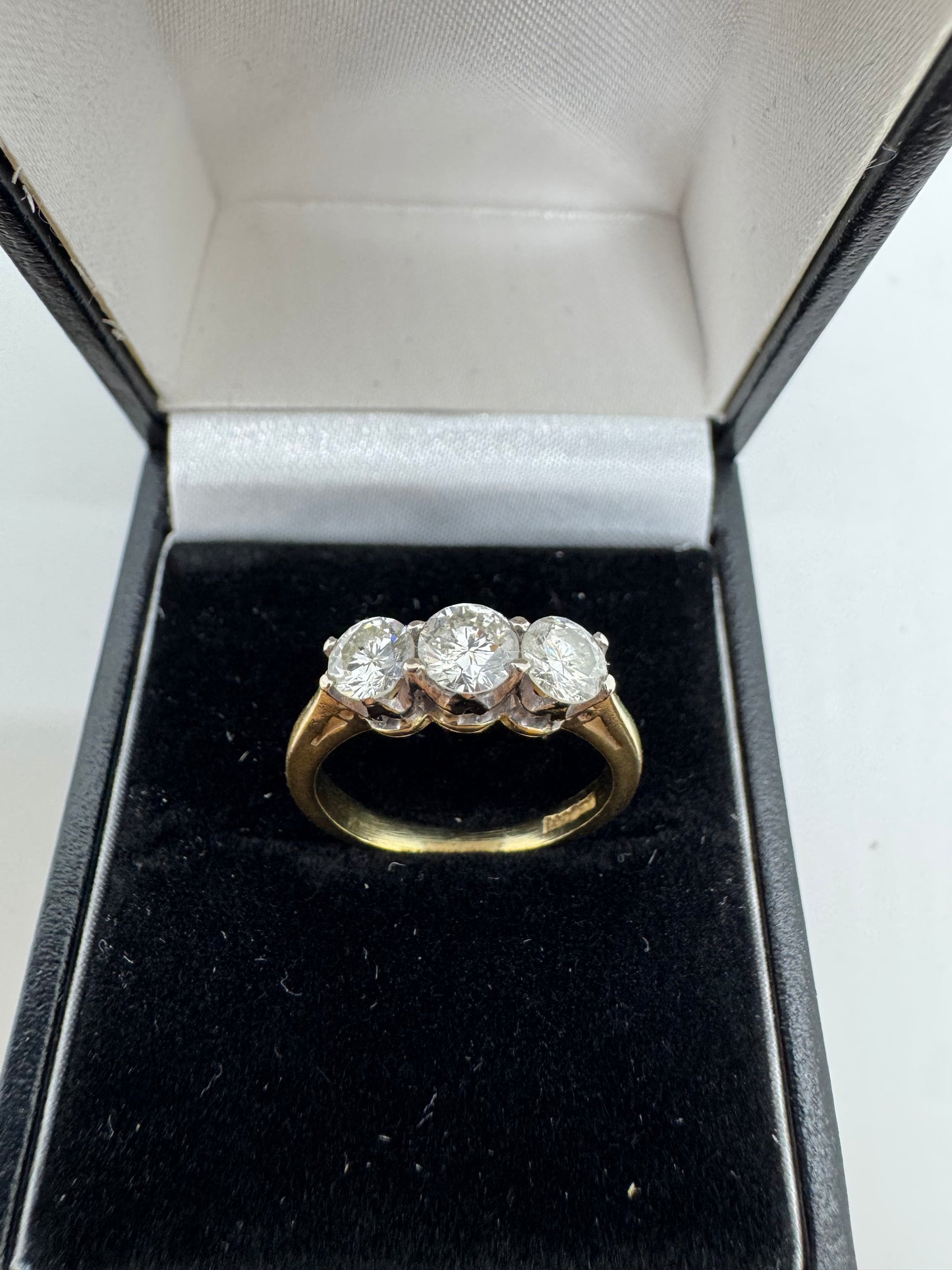 18ct Yellow Gold Diamond Trilogy Ring