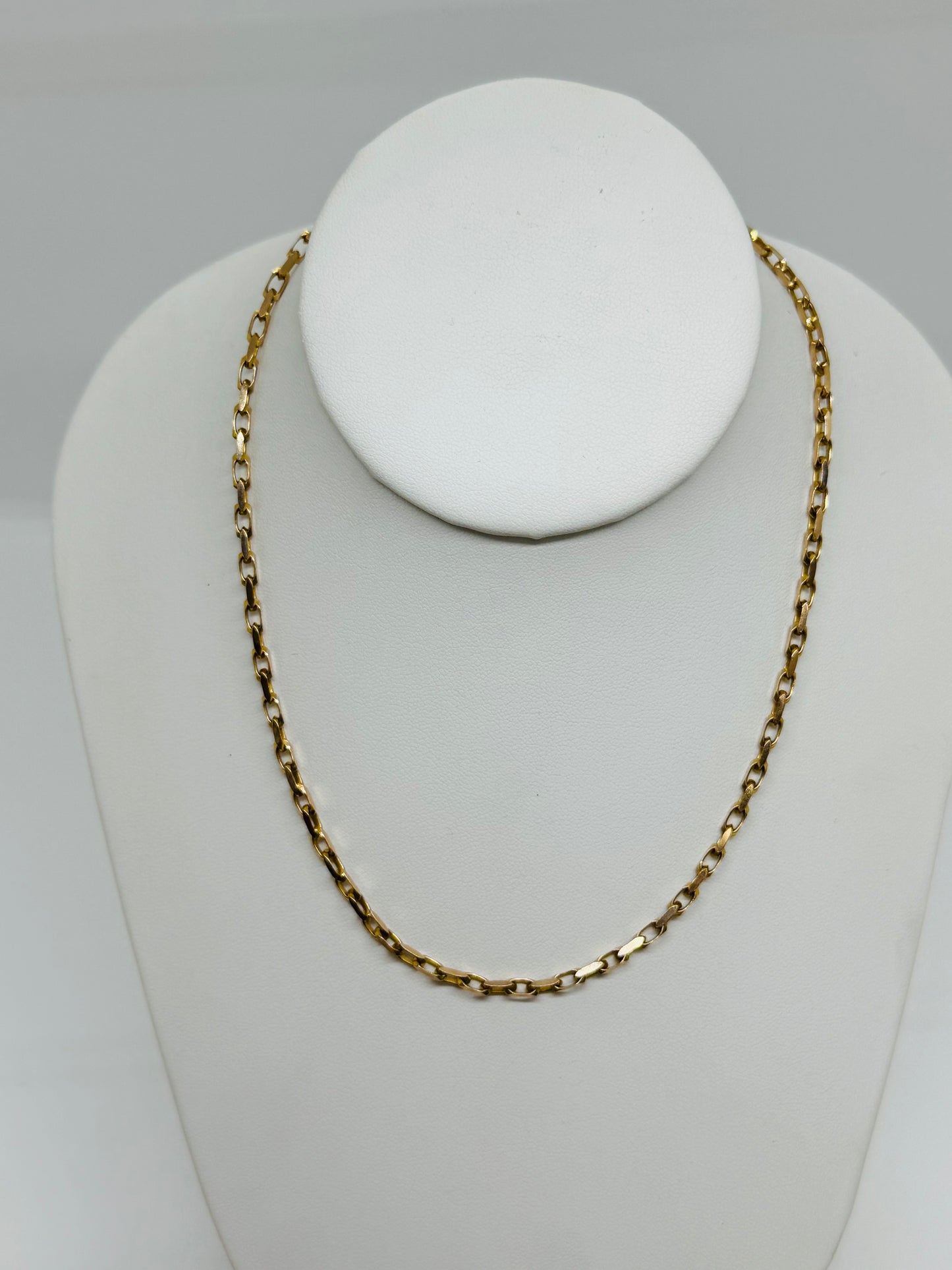 9ct Yellow Gold Fancy Rectangular Link Chain