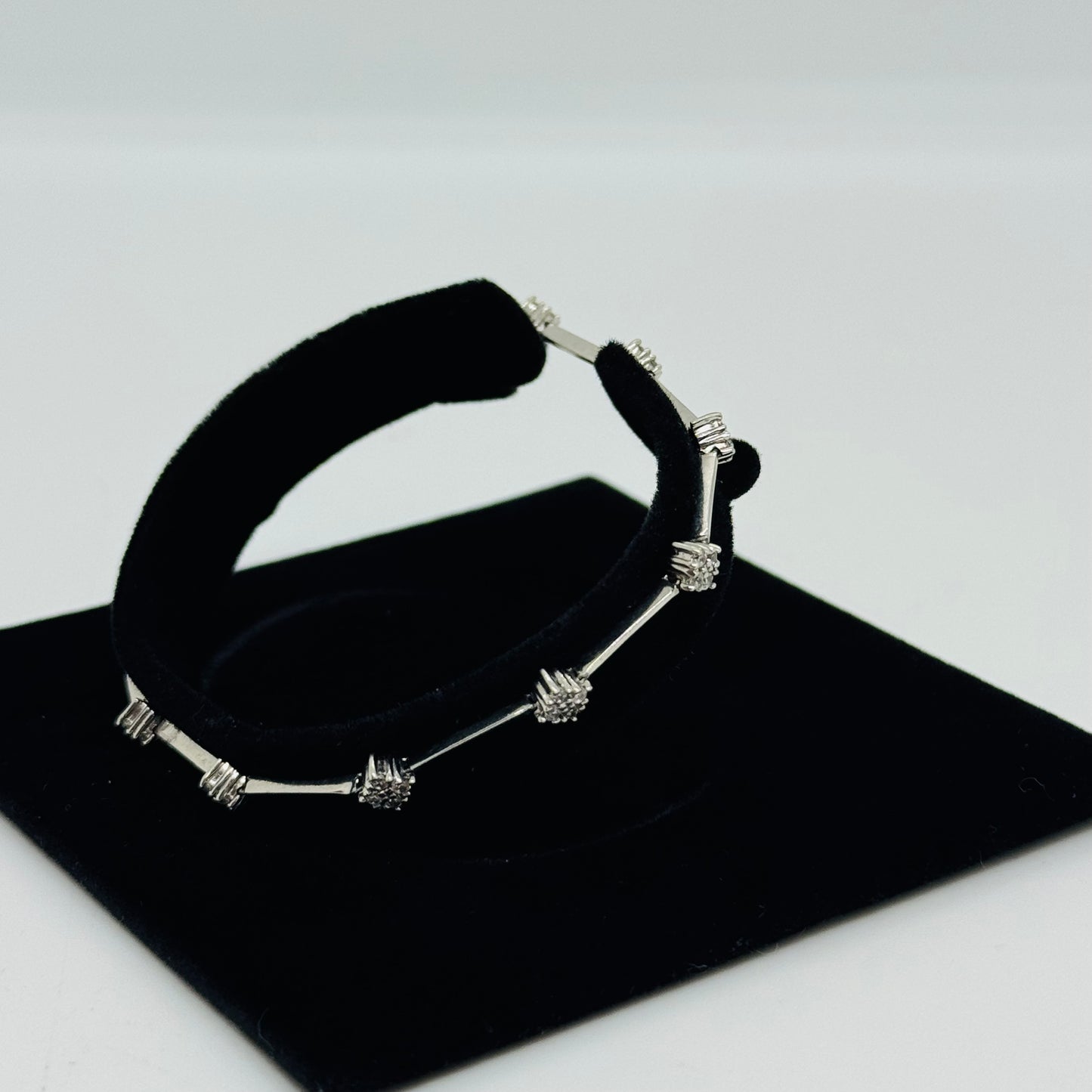 9ct White Gold Cubic Zirconia Set Bracelet