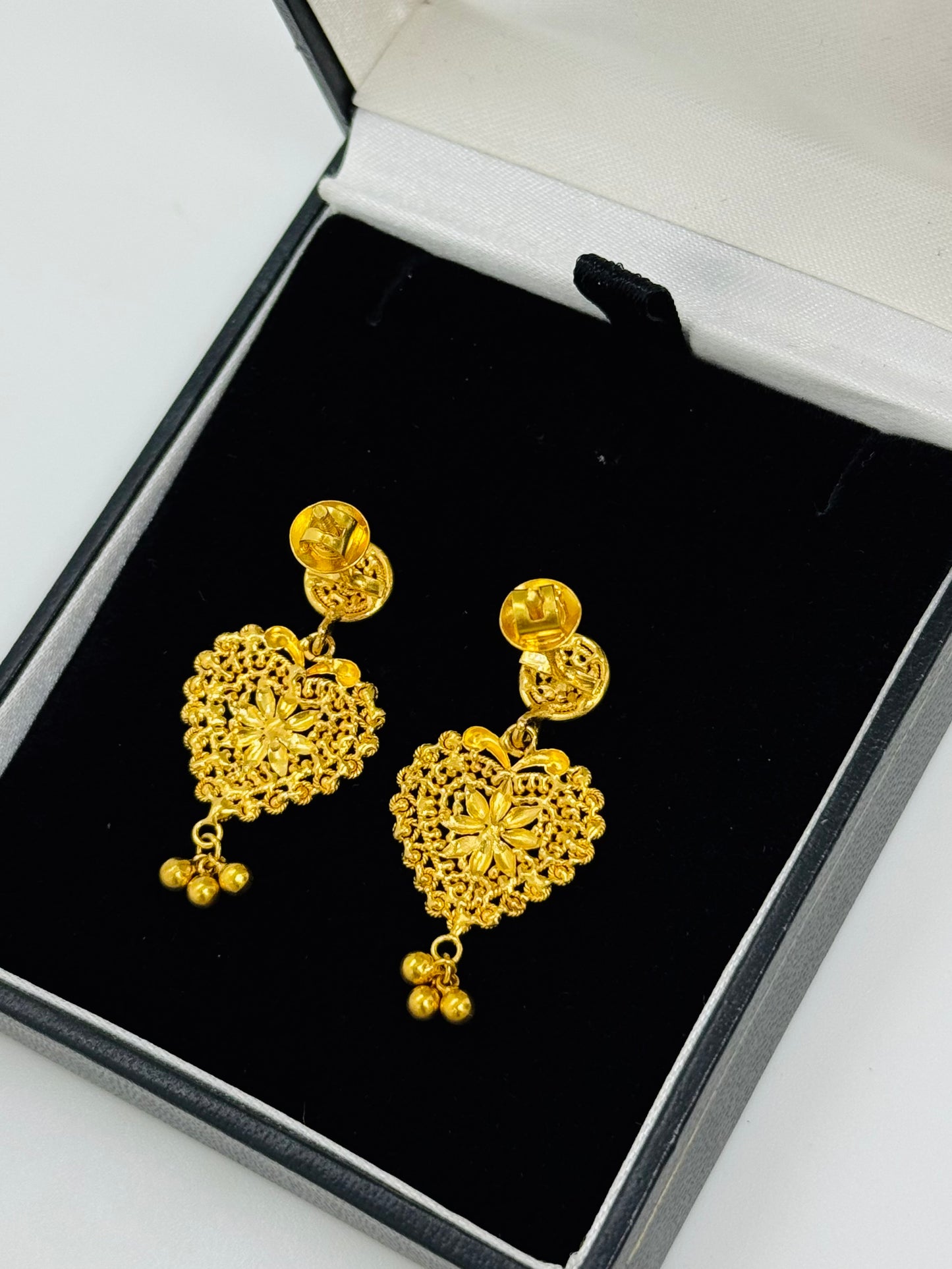 22ct Filigree Heart Drop Earrings
