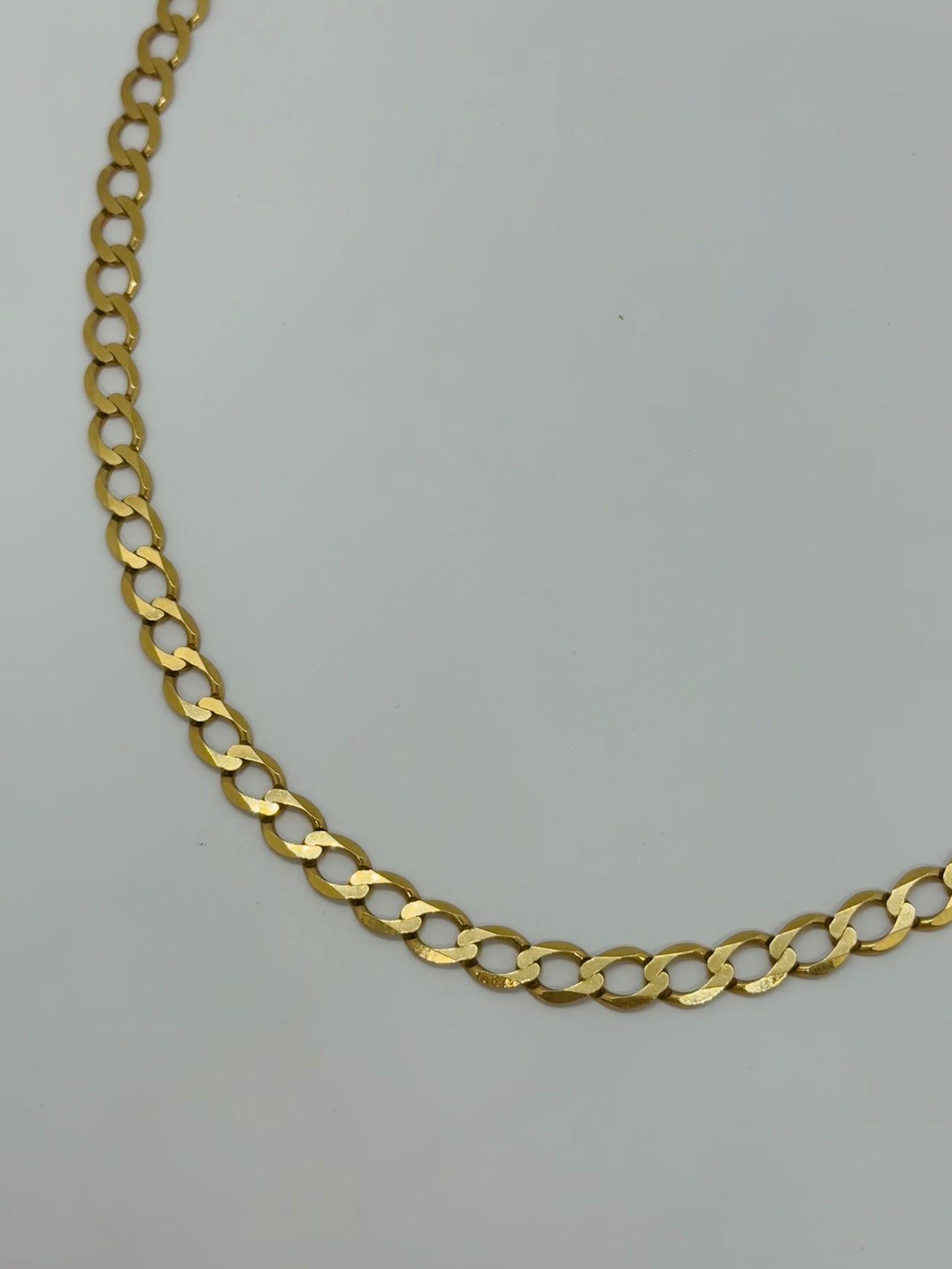 9ct Curb Necklace