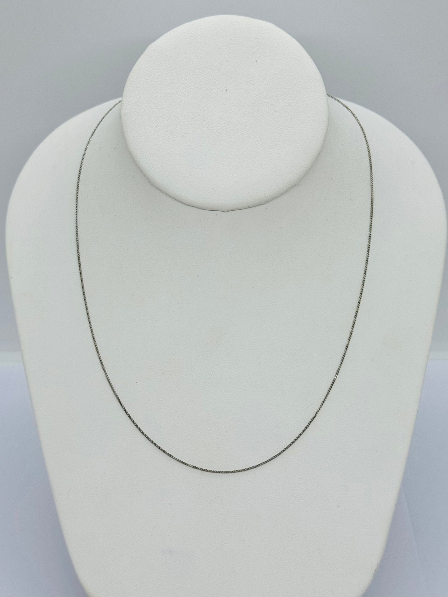 9ct White Gold Fine Curb Chain