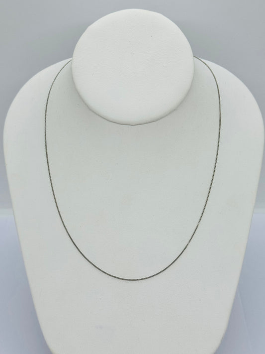 9ct White Gold Fine Curb Chain