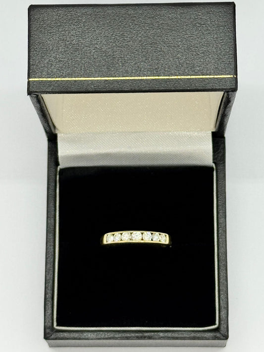 18ct 7st Diamond Ring