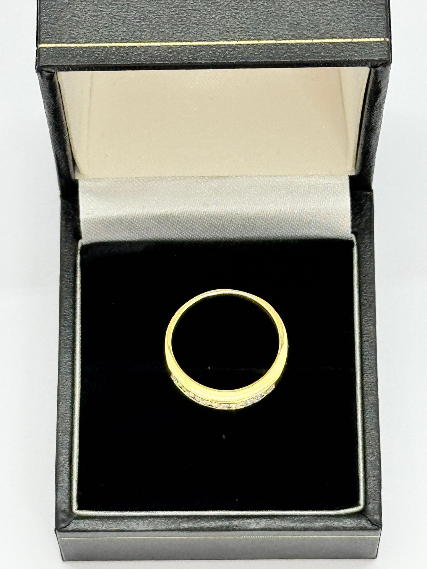 18ct 7st Diamond Ring